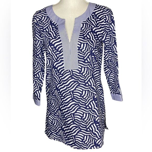 Vineyard Vines Wm’s Sz XXS Blue White Whale Tail Wave Print Y Neck Tunic Top - Picture 1 of 5